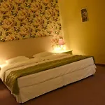 Hotel Parish 2*
