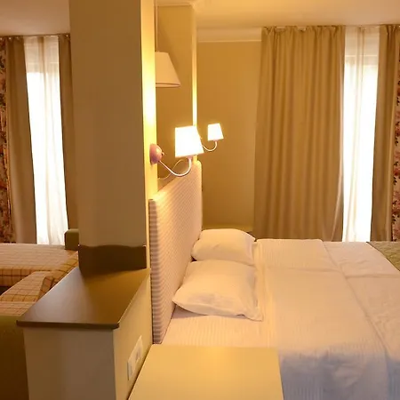 Hotel Parish 2*